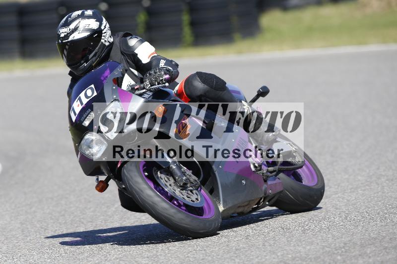 Archiv-2025/48 25.08.2025 Cornu Master School ADR/rot-rouge/110